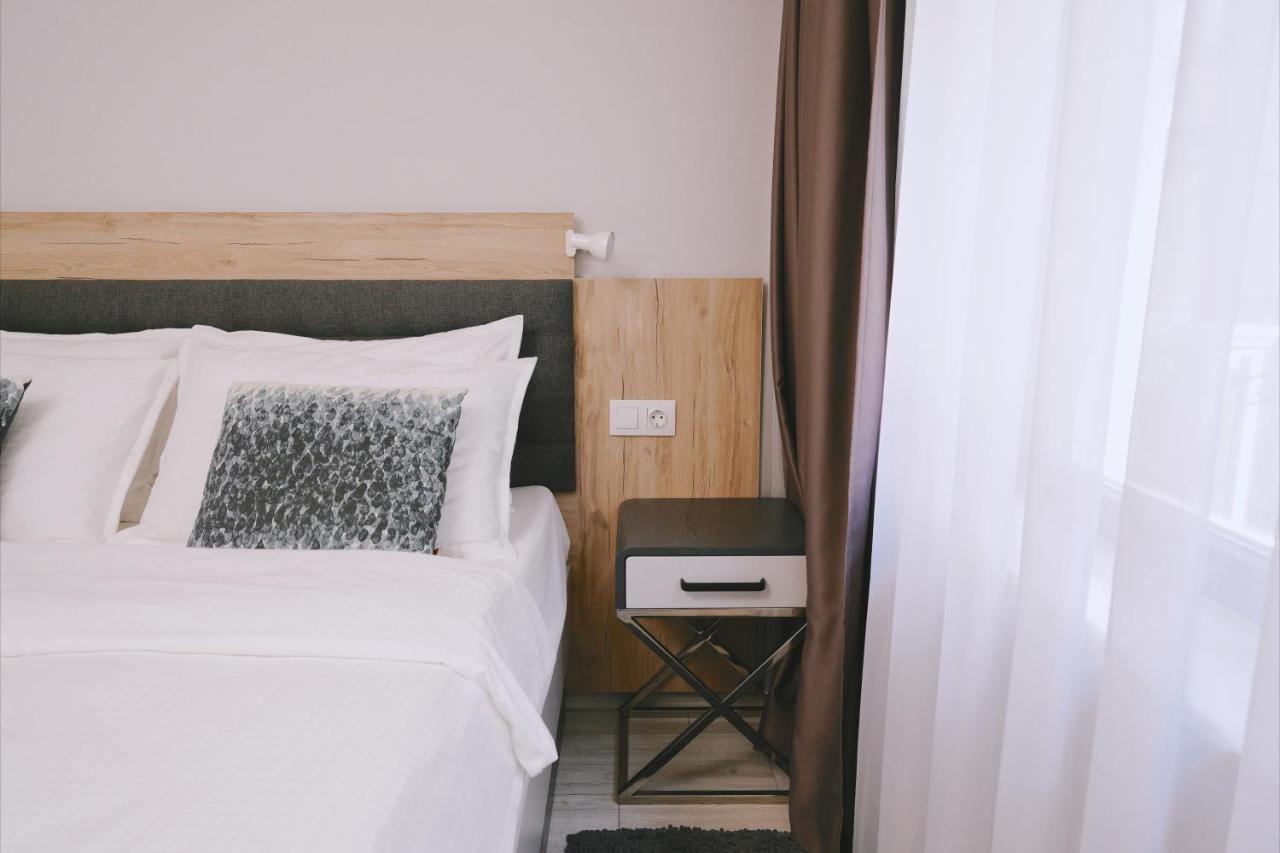 Varna City Centre - Two Bedroom Apartment ภายนอก รูปภาพ